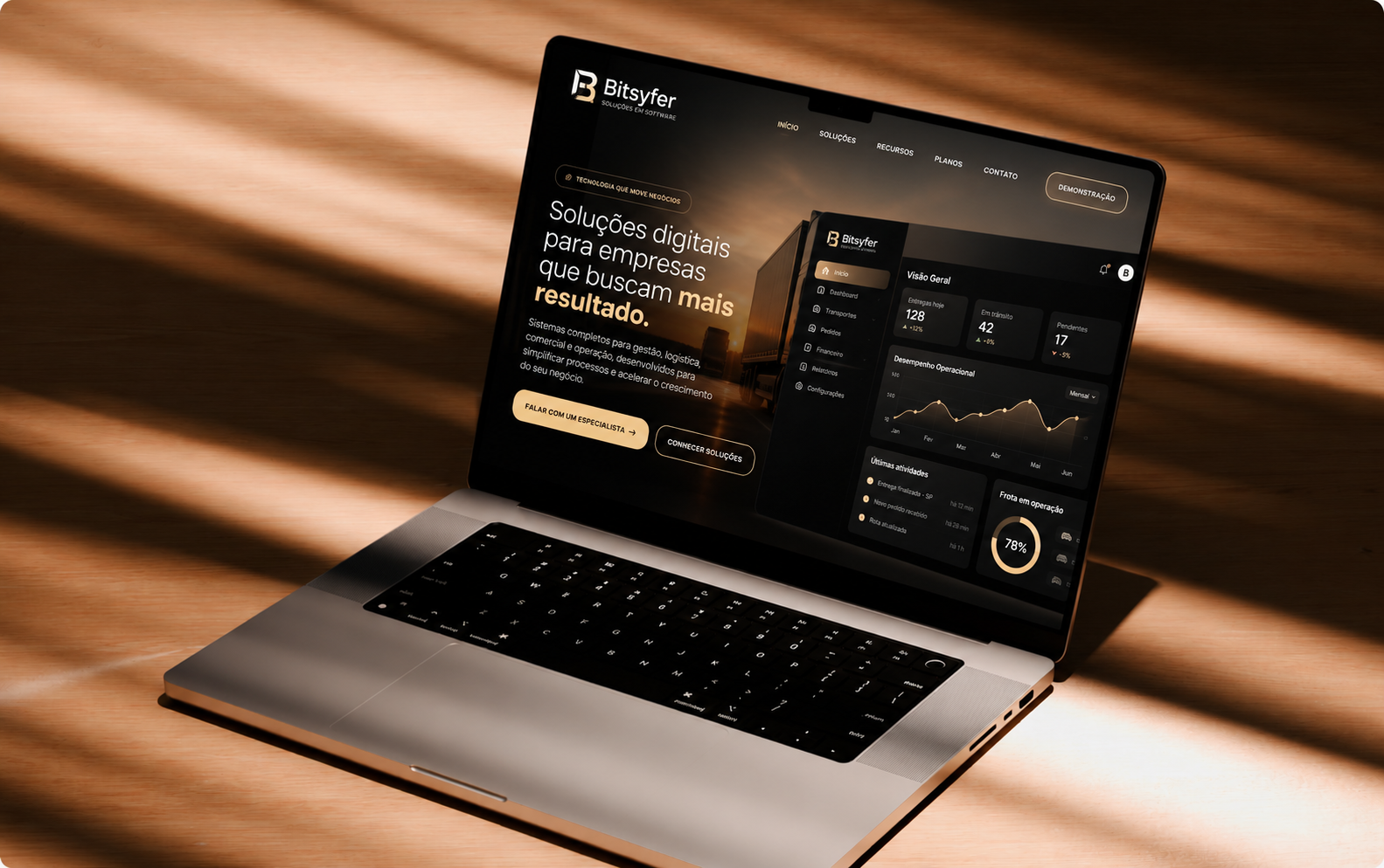 Plataforma Bitsyfer apresentada em um notebook